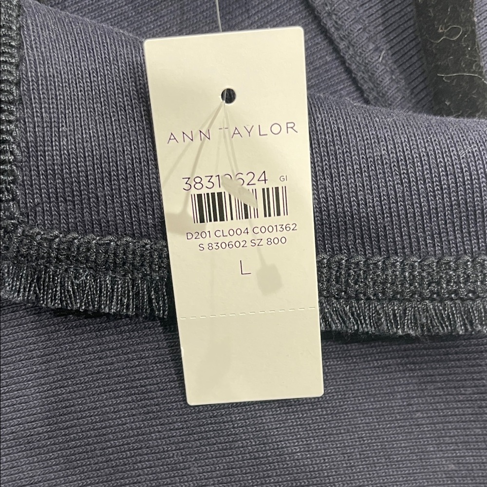 Ann Taylor Dark Blue Button-Down Shirt with Gold Accents - Picture 4 of 4